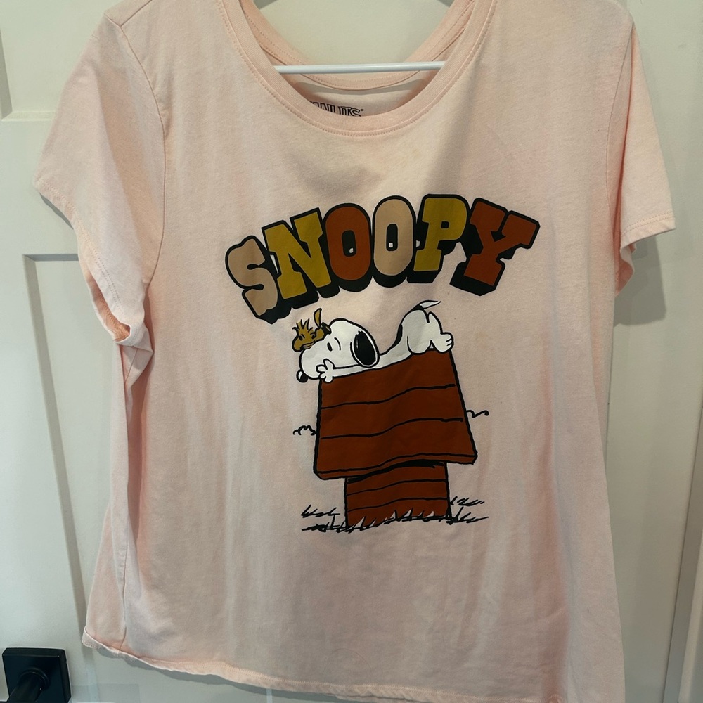 FREE WITH PURCHASE JUST ADD TO BUNDLE Peanuts Snoopy Pink Short Sleeve Tee